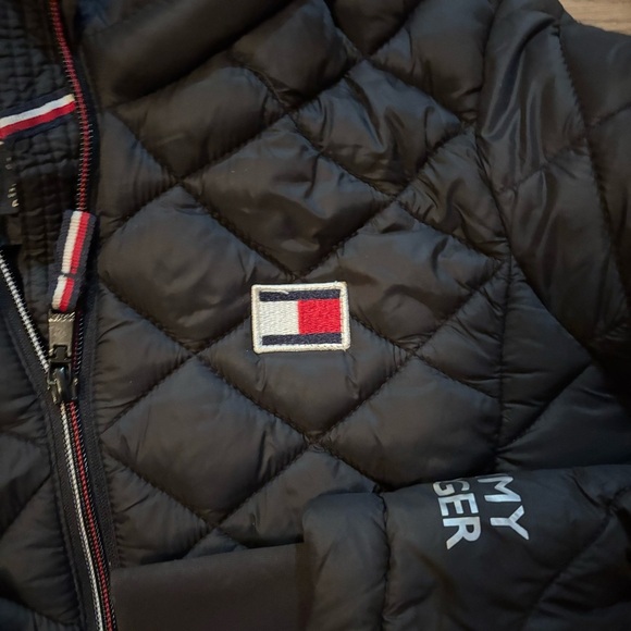 Tommy Hilfiger Women's Black Quilted Jacket - Picture 2 of 6